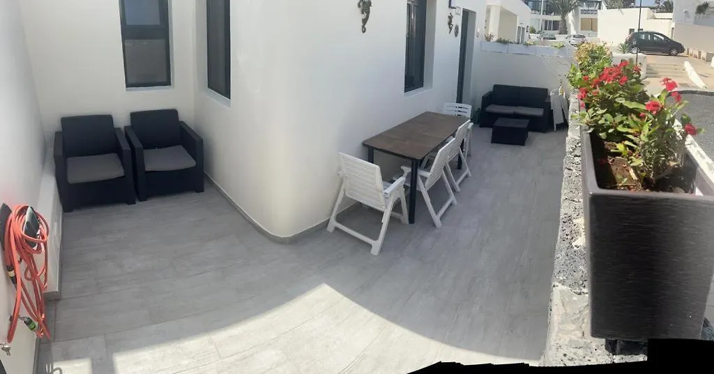 Luxury Casa Playa Roca Bord De Mer Costa Teguise 0*,  Spain